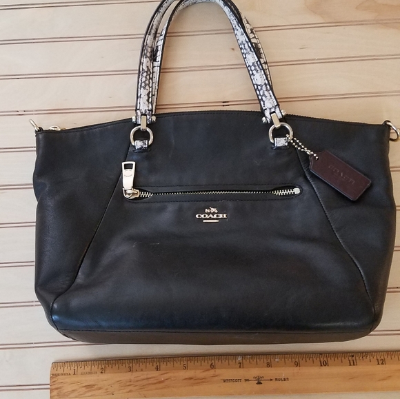 Black Coach Bag - Picture 4 of 7